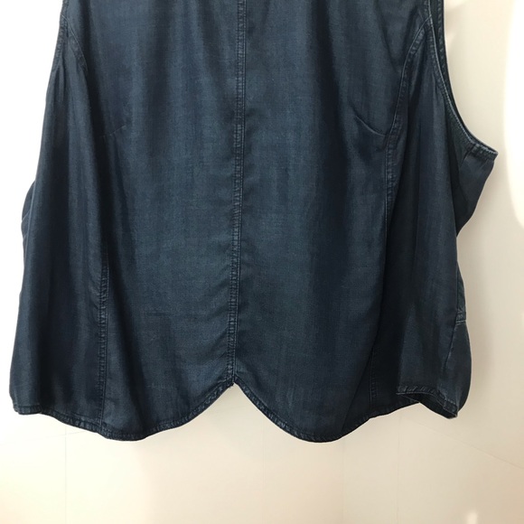 Standards and Practices Sleeveless Demin Top - Picture 6 of 15